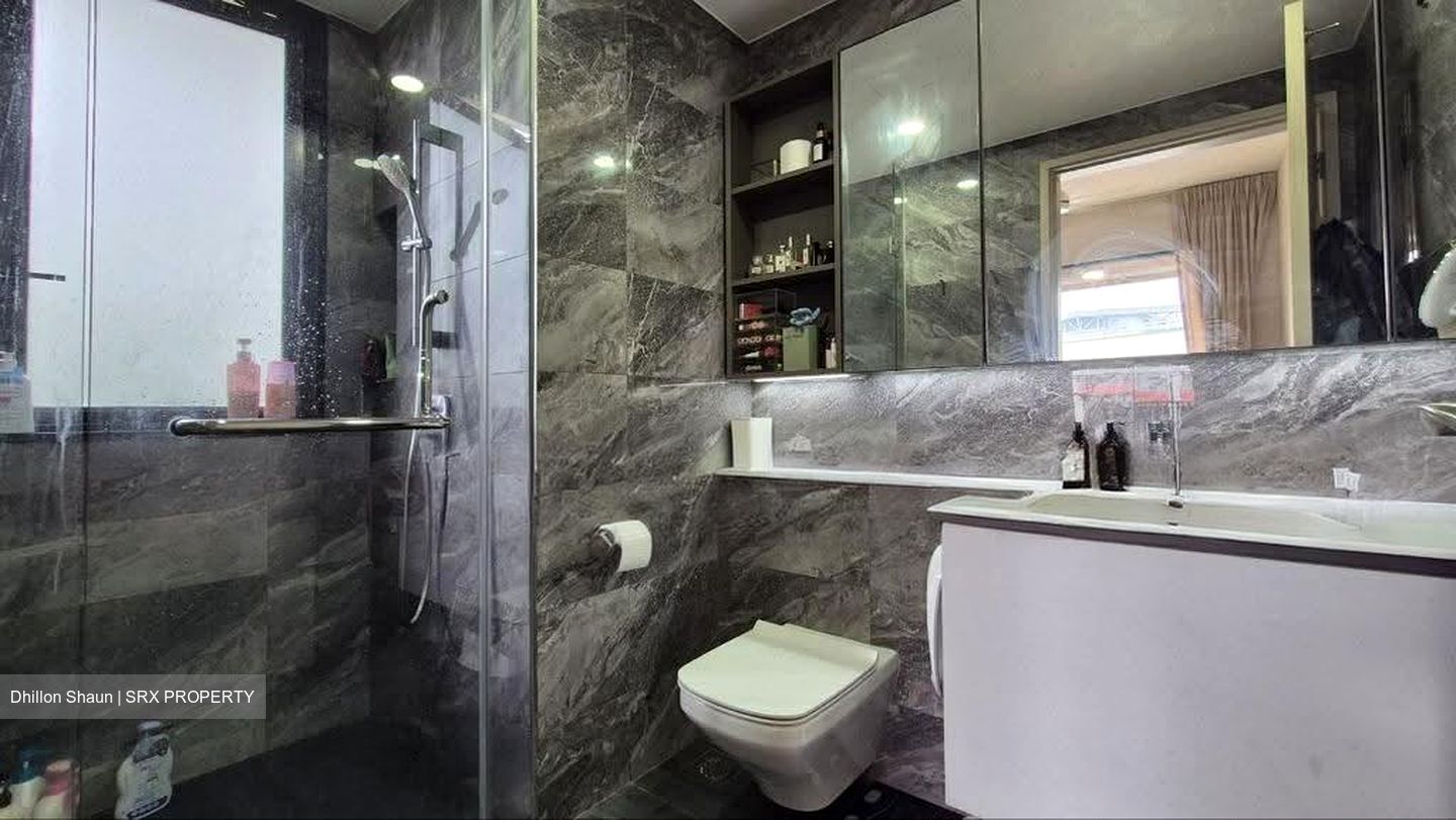 Sengkang Grand Residences (D19), Apartment #637196601